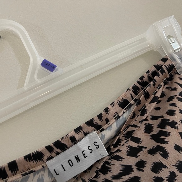 Revolve Lioness Leopard Print Midi Slip Skirt Classic Large - Picture 4 of 4